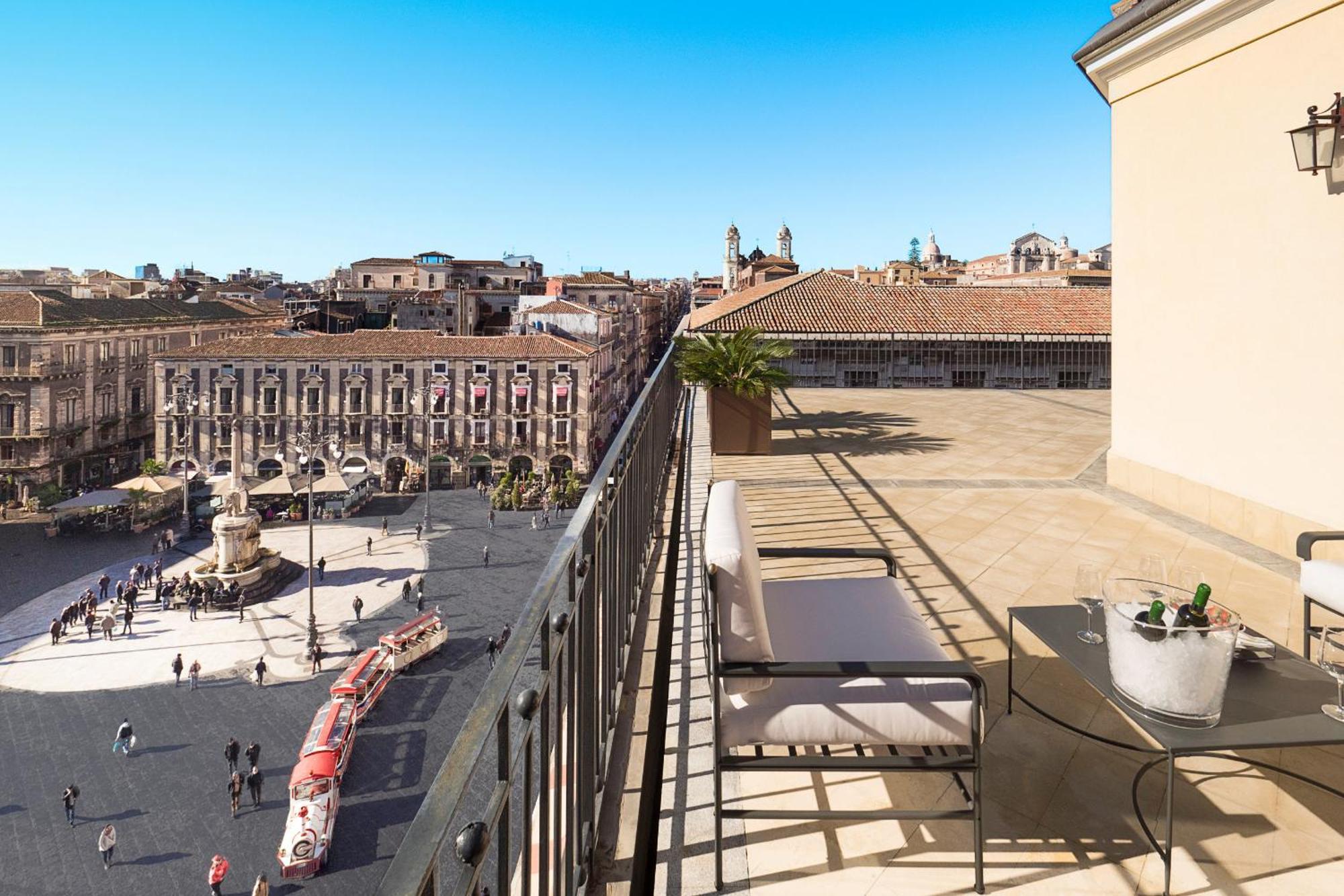 Penthouse Duomo Apartment Catania Exterior photo